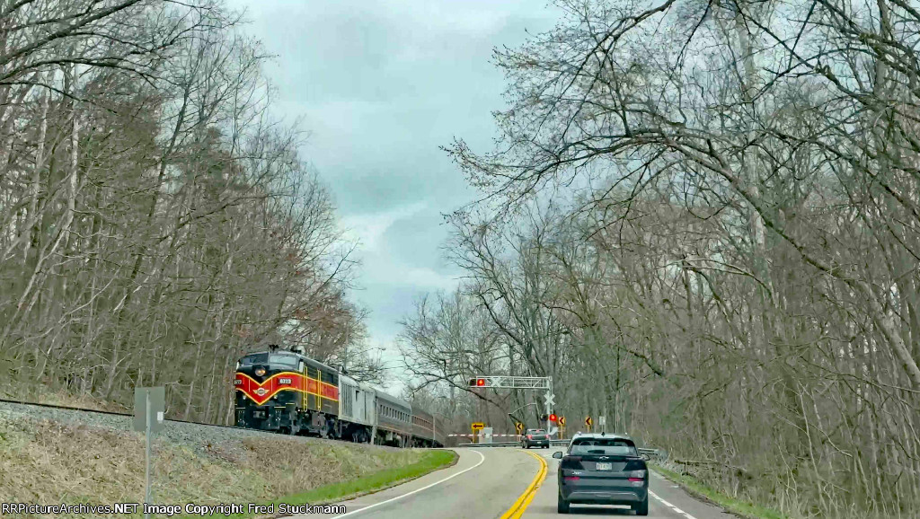 CVSR 6773 trails at the Riverview Rd. crossing.